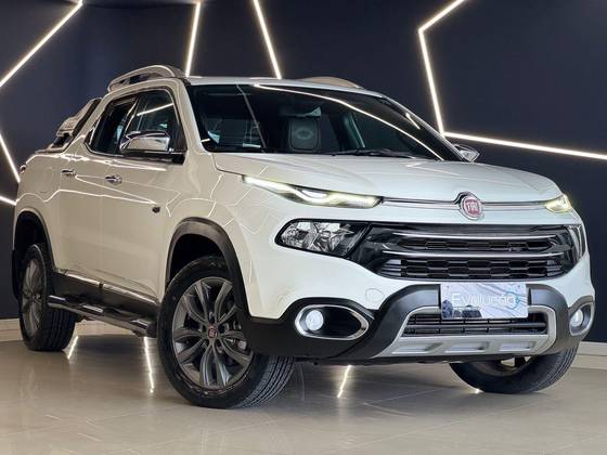 FIAT TORO 2.0 16V TURBO DIESEL RANCH 4WD AT9